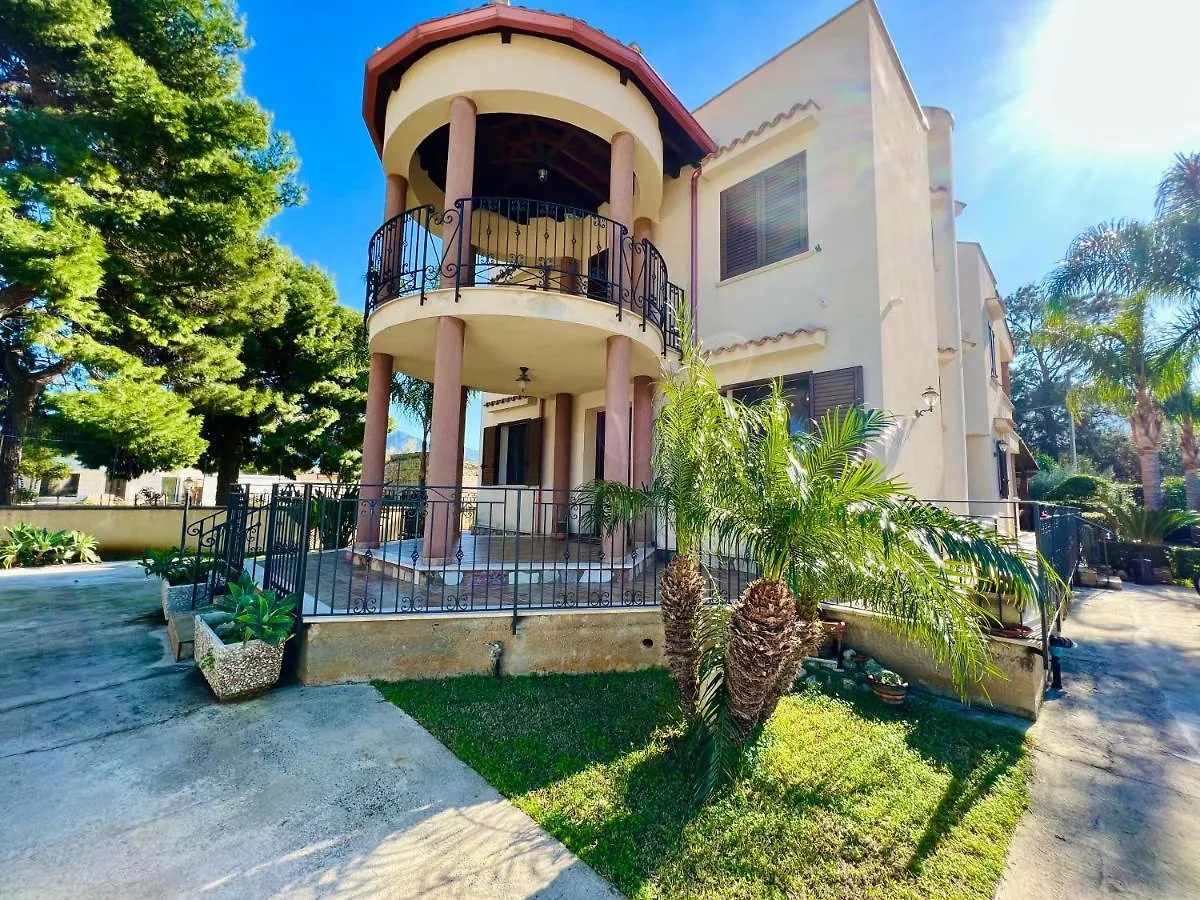La Cinisara Apartment Carini