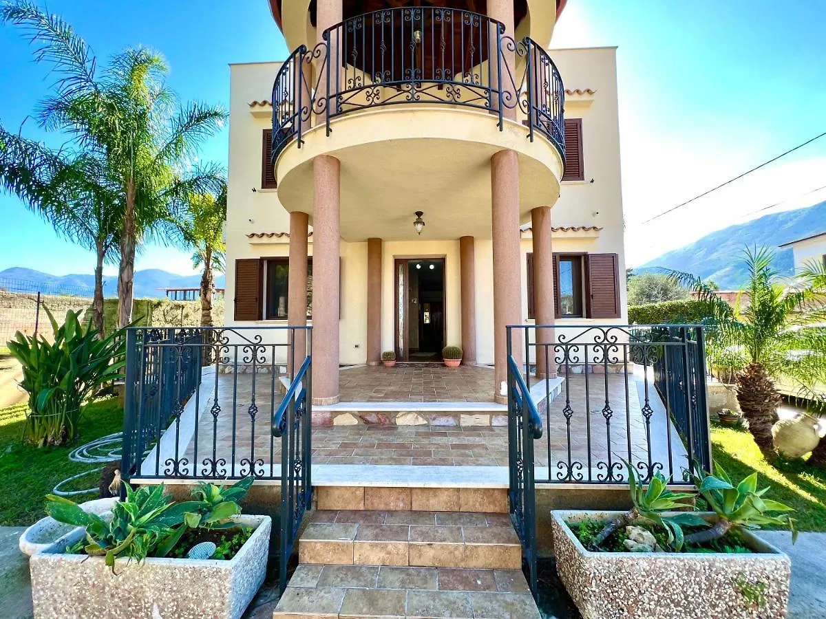 La Cinisara Apartment Carini